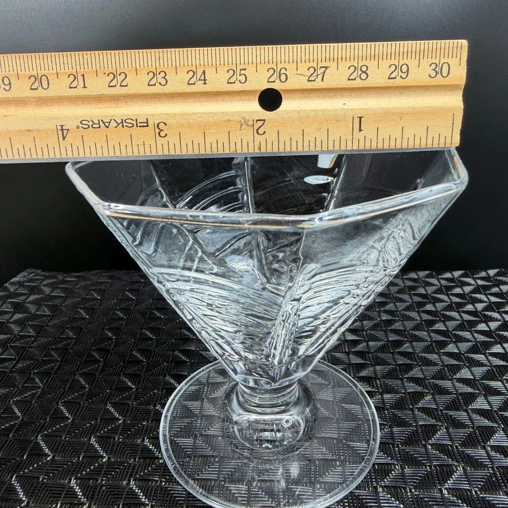 Dansk Summerhouse Clear Glass Footed Dessert Bowls Art Deco Hexagonal Set of 2‎